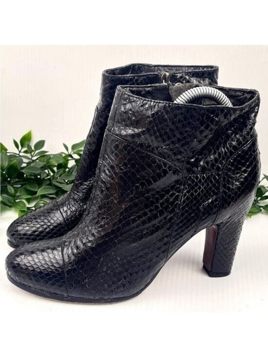 Sam Edelman Shoes - Sam Edelman Salina 2 Ankle Booties Black Snakeskin Embossed 7.5